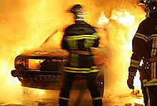 Джип изгоря при пожар в Добрич
