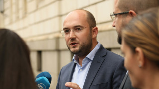 Очакваме МВР и прокуратурата незабавно да започнат разследване по казуса