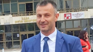 Новият председател на ОбС Благоевград Андон Тодоров награди победителите в коледния