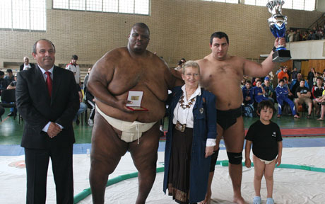 Трима българи с медали на световното по сумо