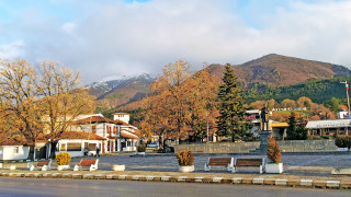 Въпреки че пряко не е пострадал от наводненията в последните