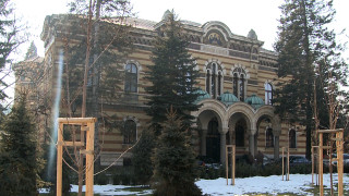 Българската Православна Църква и българската държава трябва да признаят Македонската