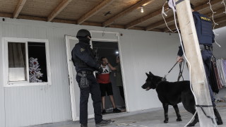 Правителството на Гърция има за цел да разшири оградата по