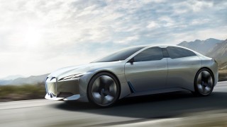 Германският автопроизводител BMW ще инвестира над 100 млн евро в