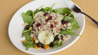 "Суперхрани" и променен грамаж в новия рецептурник за детските градини