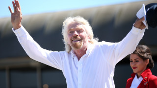 Ричард Брансън определено е човек с много лица повечето от