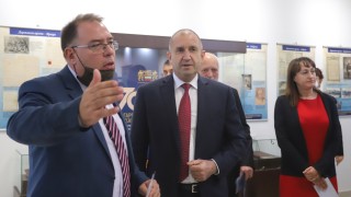 Изненада ме името на в досиетата Пандора заяви днес президентът