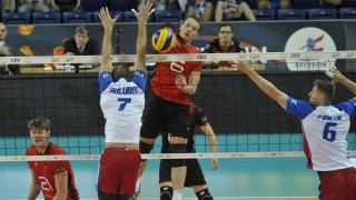 Италия и Германия постигнаха идентични трисетови победи във вторите си