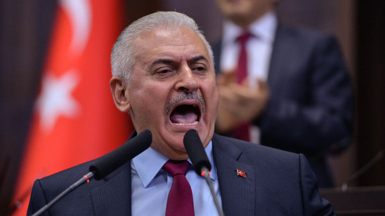 Не можем да разберем реакцията на Ирак, оставаме там, обяви Анкара