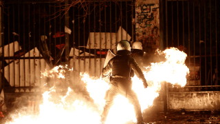 Гръцката полиция задържа 22 ма души в Атина по време на