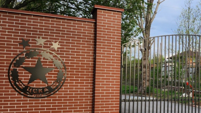 ЦСКА завърши оградата на базата в Панчарево. Тя беше изградена