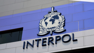 Интерпол предупреди Европа за 50 заподозрени терористи