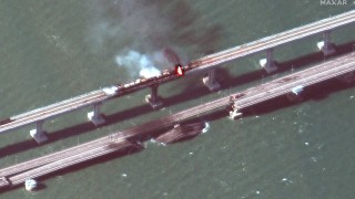 Русия провалила поредна атака срещу Кримския мост 
