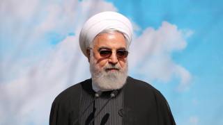 Върховният лидер на Иран аятолах Али Хаменеи назначи иранския президент