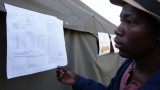  Управляващите в Зимбабве печелят безусловно болшинство след вота 