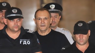 Прокуратурата изнесе в съда данни за връзки на Божков с Пригожин