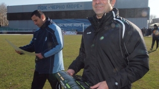 Гонзо разкара вратар