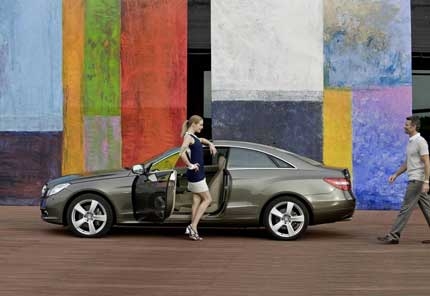 Новият Mercedes-E-Class Coupe дебютира в Женева  