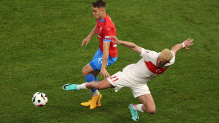 Мачът между Чехия и Турция подобри рекорда по картони в една