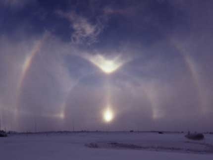 Над Казахстан изгряха три Слънца 