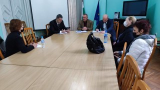 Областният управител Стойко Танков и заместниците му Тодор Иванов и