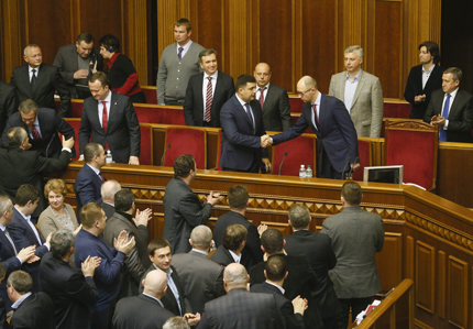 Украинската Рада даде особен статут на Донбас