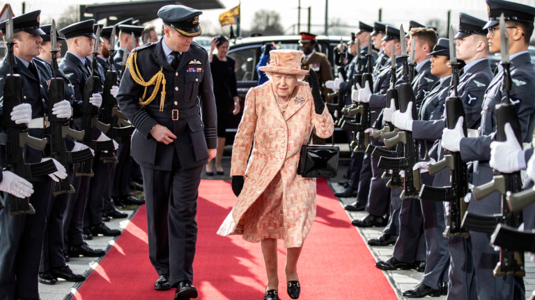 Миналата седмица кралица Елизабет Втора напусна своя постоянен дом в