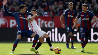 Отборът на Севиля записа разгромна победа с 5 0 над Леванте в