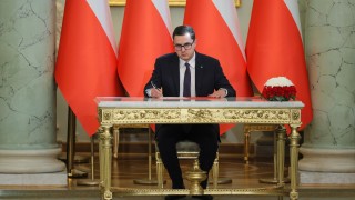 Полша настоява ЕС да прекрати вноса на руски енергоносители до края на 2026 г.