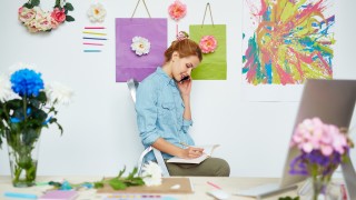 Имате хоби което обичате Може би обичате да плетете рисувате