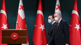 Турският президент Реджеп Тайип Ердоган предупреди Ирак че Турция ще