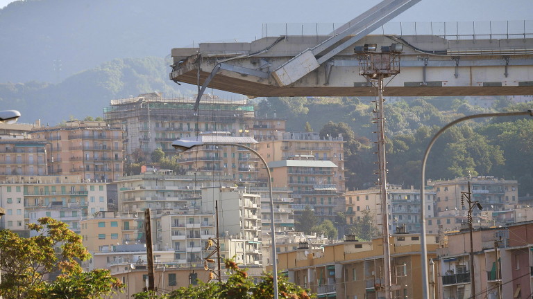 Срутеният мост Моранди в Генуа изтри $2 милиарда от богатството