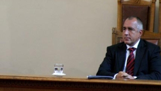 Борисов „захапа” и Конституционния съд