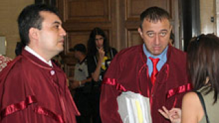 Обвиняват Маргините и за пране на пари 