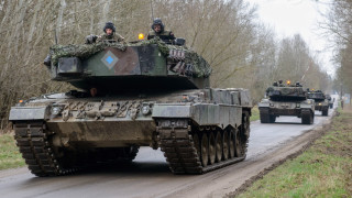 Германия дава още танкове и друга бронирана техника на Украйна