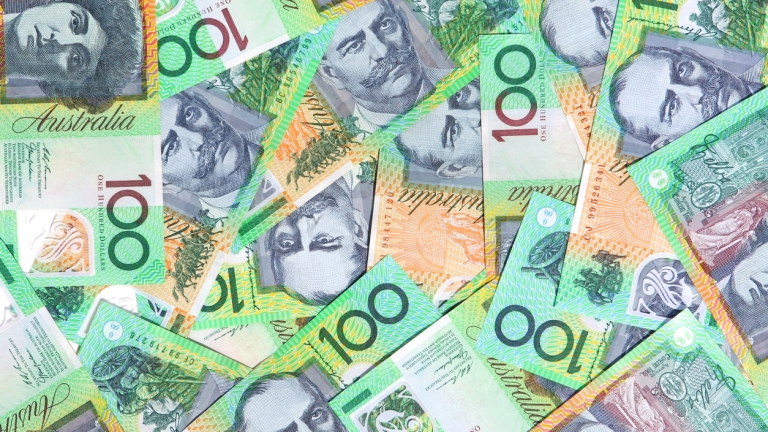 Австралийският долар удари 5-месечно дъно 