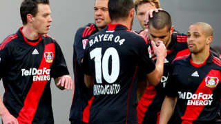 Леверкузен пречупи Кайзерслаутерн като гост