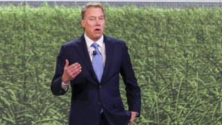 Американската автомобилна компания Форд Ford Motor Co значително ще увеличи