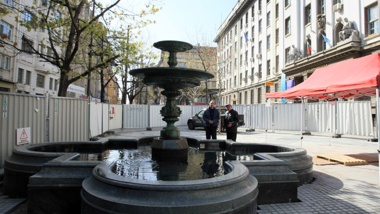 Строителните огради на пл. Славейков в София, ще бъдат премахнати