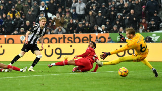 Ливърпул и Нюкасъл Юнайтед проявяват сериозен интерес към централния защитник