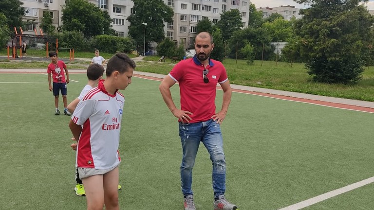 Кристиян Добрев даде старта на детски турнир в памет на Венцислав Петров 