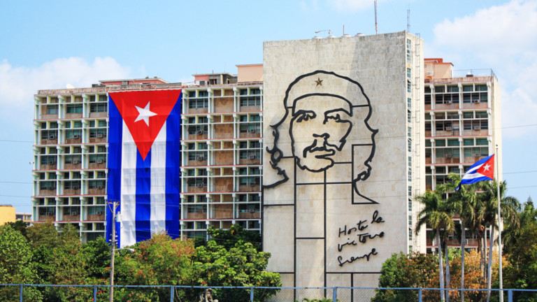  Личности като Ернесто Че Гевара към момента са на респект в Куба 