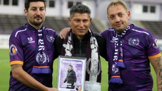 Наставникът на Етър Красимир Балъков сподели радостта си след