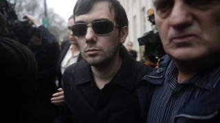 Изпълнителният директор на фармацевтичната компания Turing Pharmaceuticals Мартин Шкрели поиска