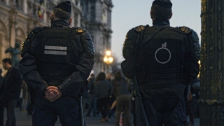 Белгийската полиция арестува двама по подозрение за атаки сред футболни запалянковци
