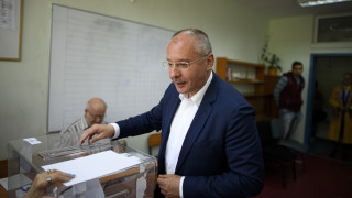 Първо искам да призова българите да гласуват Гласувайте защото ние