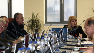 Ковачева иска бързи промени във ВСС