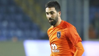 Арда Туран който е бивш футболист на Атлетико Мадрид и