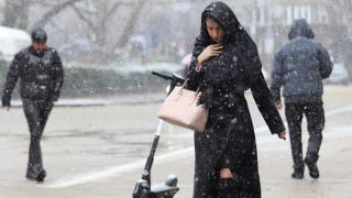 Предимно облачно и ветровито ще бъде времето днес Това съобщават