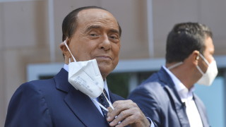 Берлускони излезе от болницата след 11-дневно лечение от коронавирус